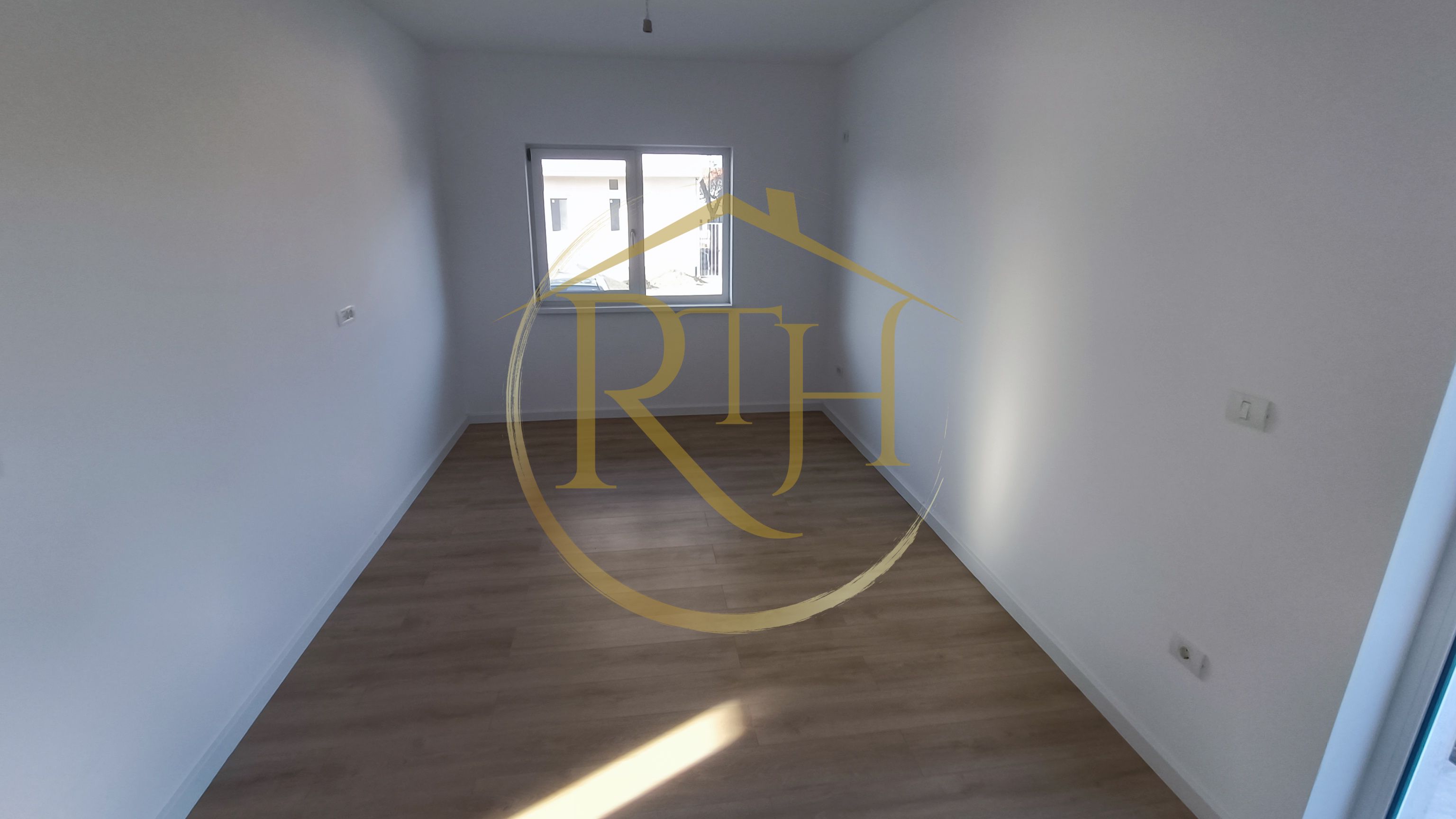 Nu rata ultimele 2 apartamente, 2 camere 53 mp,curte proprie 23 mp, 0% Comision — fotografia 7