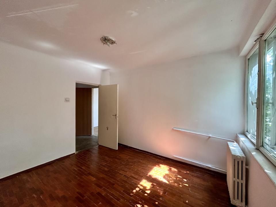 Apartament 2 camere, semidecomandat, Central, Ploiesti — fotografia 14