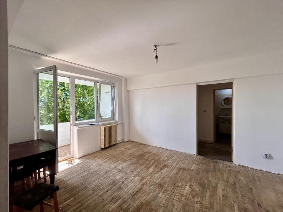 Apartament 2 camere, semidecomandat, Central, Ploiesti — fotografia 5