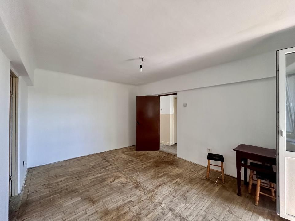 Apartament 2 camere, semidecomandat, Central, Ploiesti — fotografia 6