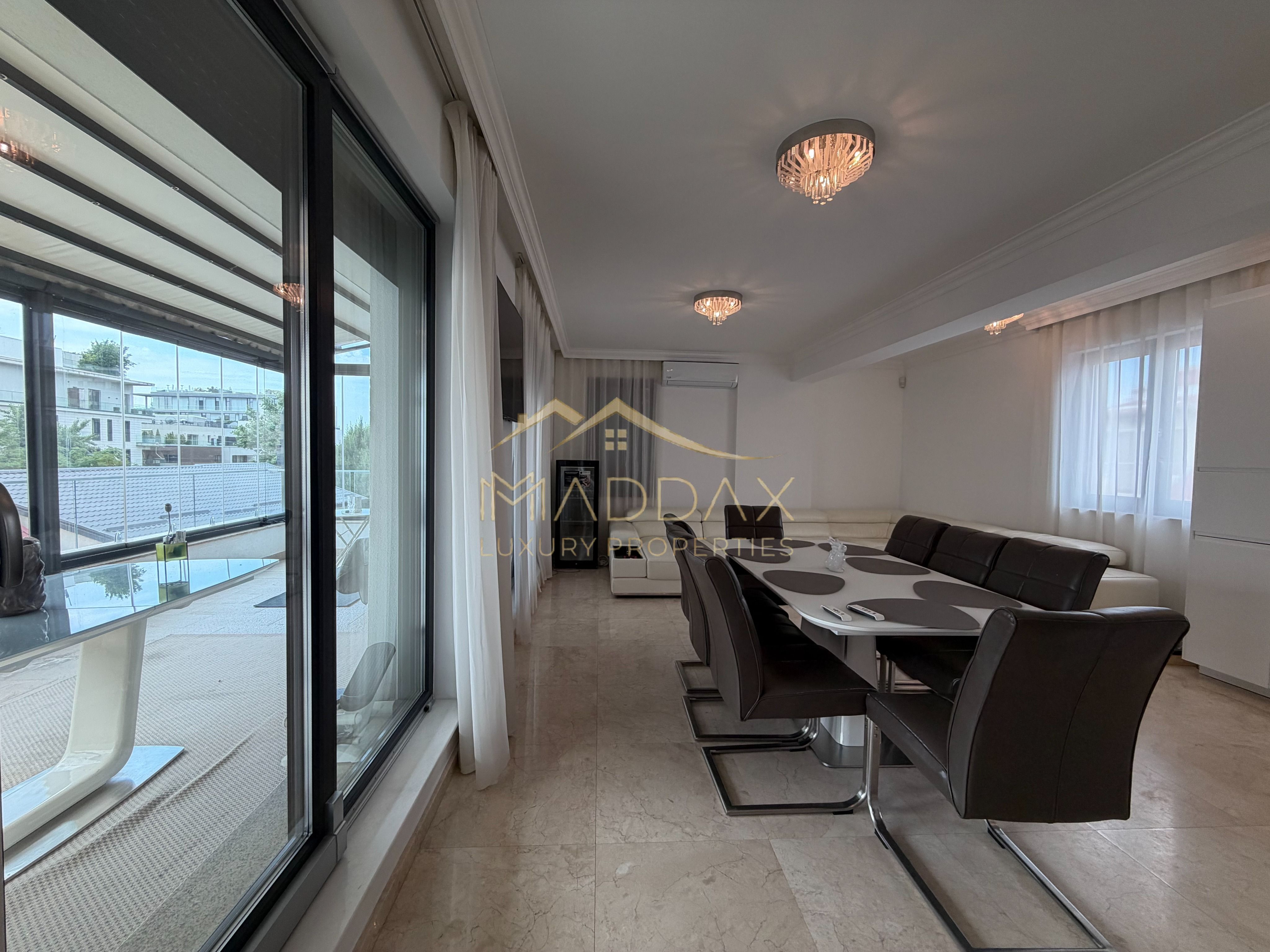 Apartament de tip Duplex 6 camere *250mp* + 2 Garaje // Herastrau — fotografia 36