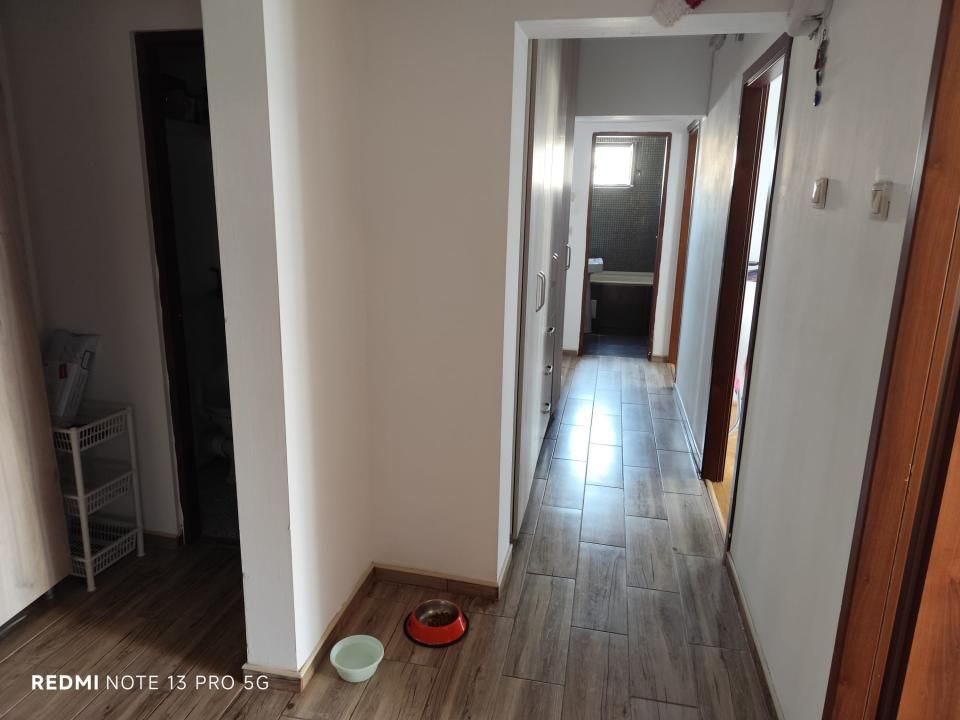Apartament 4 camere Nord Mega Image — fotografia 4