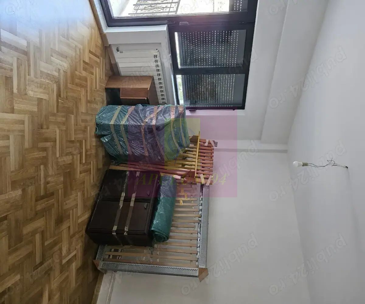 Apartament 4 camere Calea Mosilor complet renovat — fotografia 6