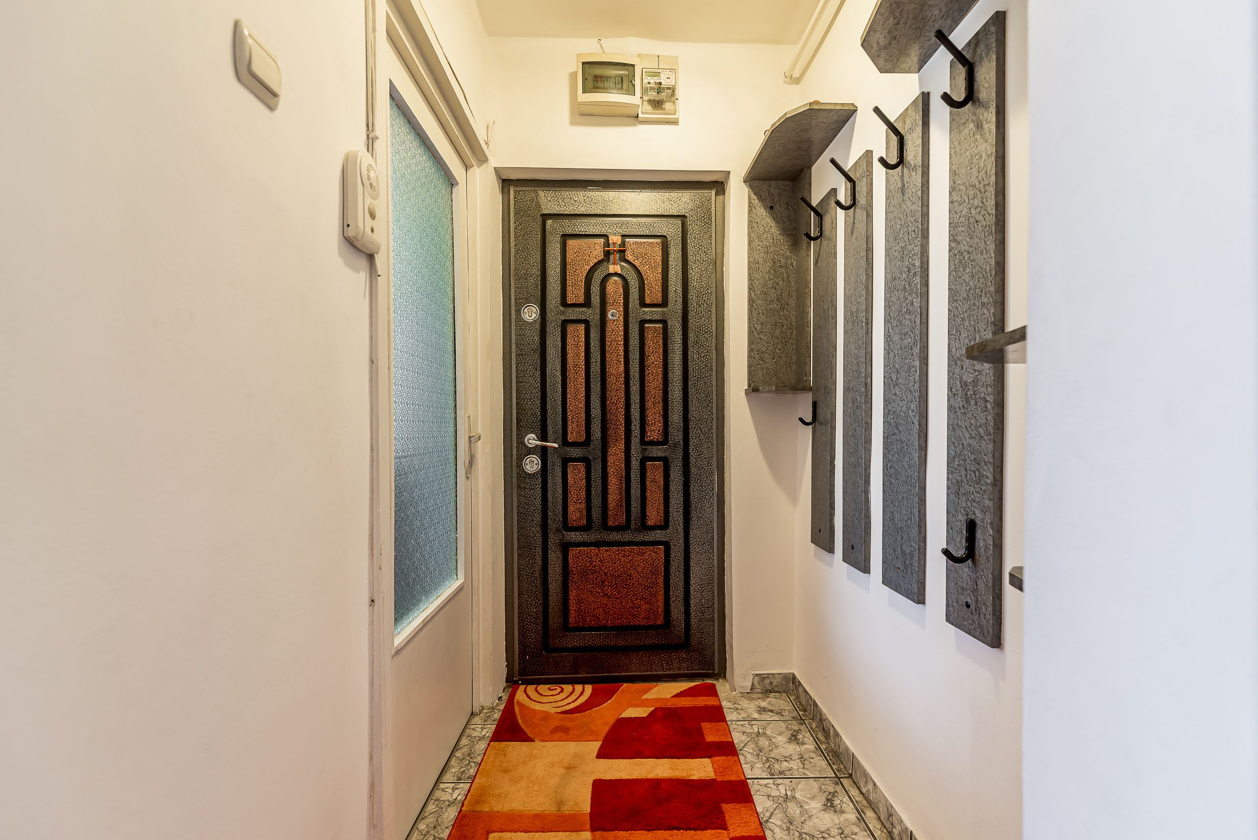 Apartament cu 3 camere în Podgoria Arad, vedere frumoasă, 2 balcoane — fotografia 7