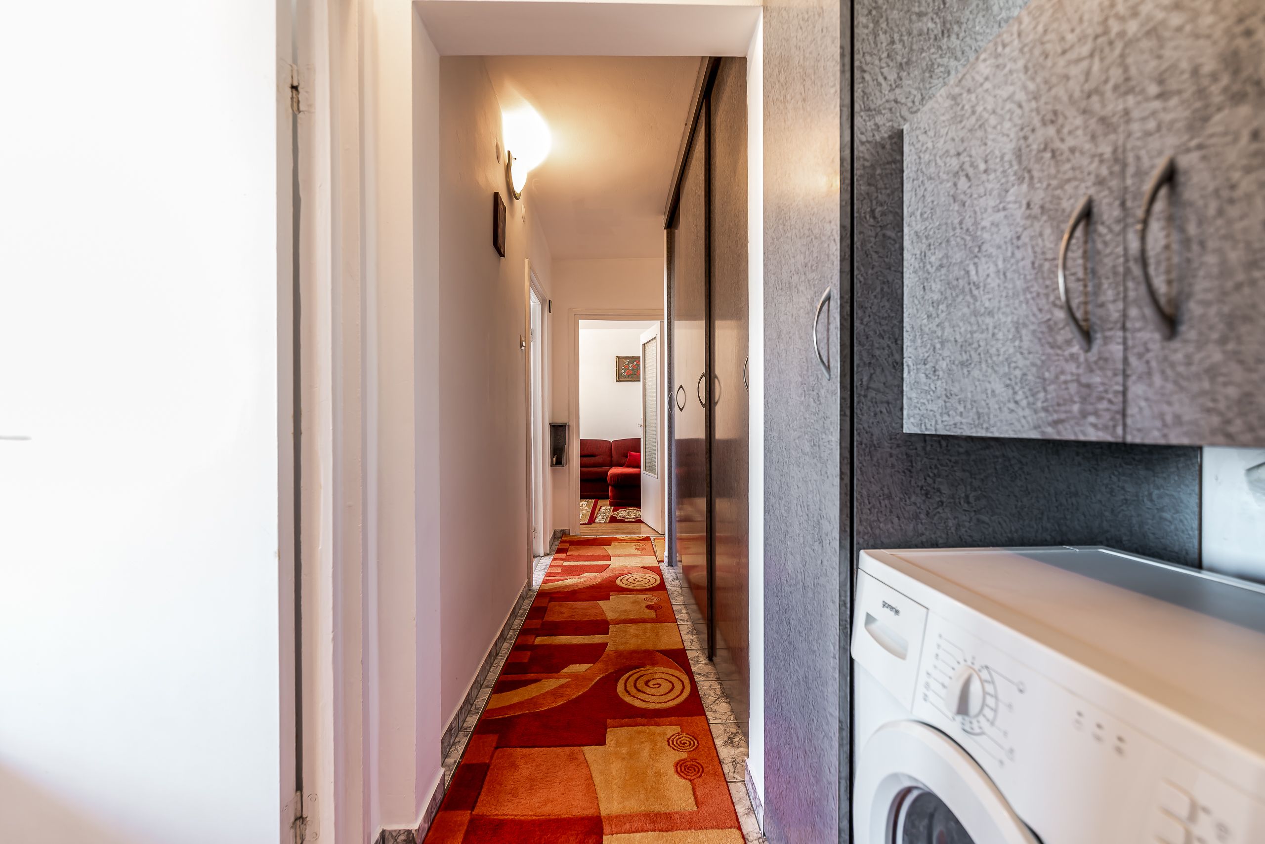 Apartament cu 3 camere în Podgoria Arad, vedere frumoasă, 2 balcoane — fotografia 8