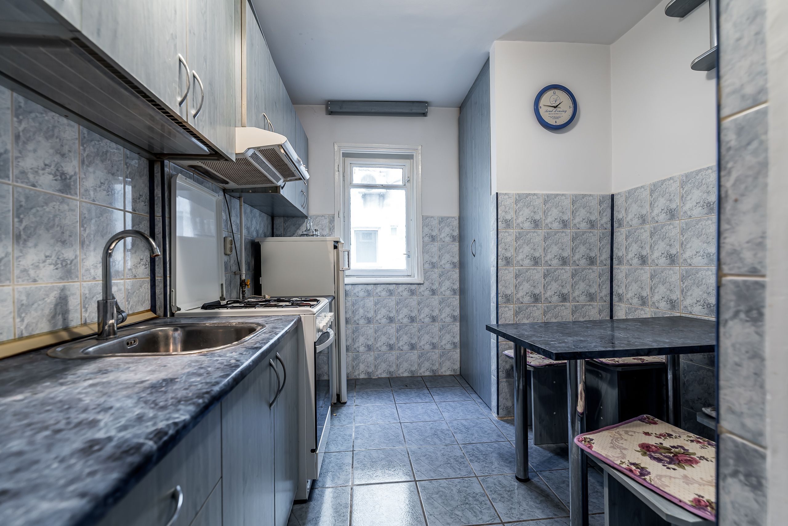 Apartament cu 3 camere în Podgoria Arad, vedere frumoasă, 2 balcoane — fotografia 9