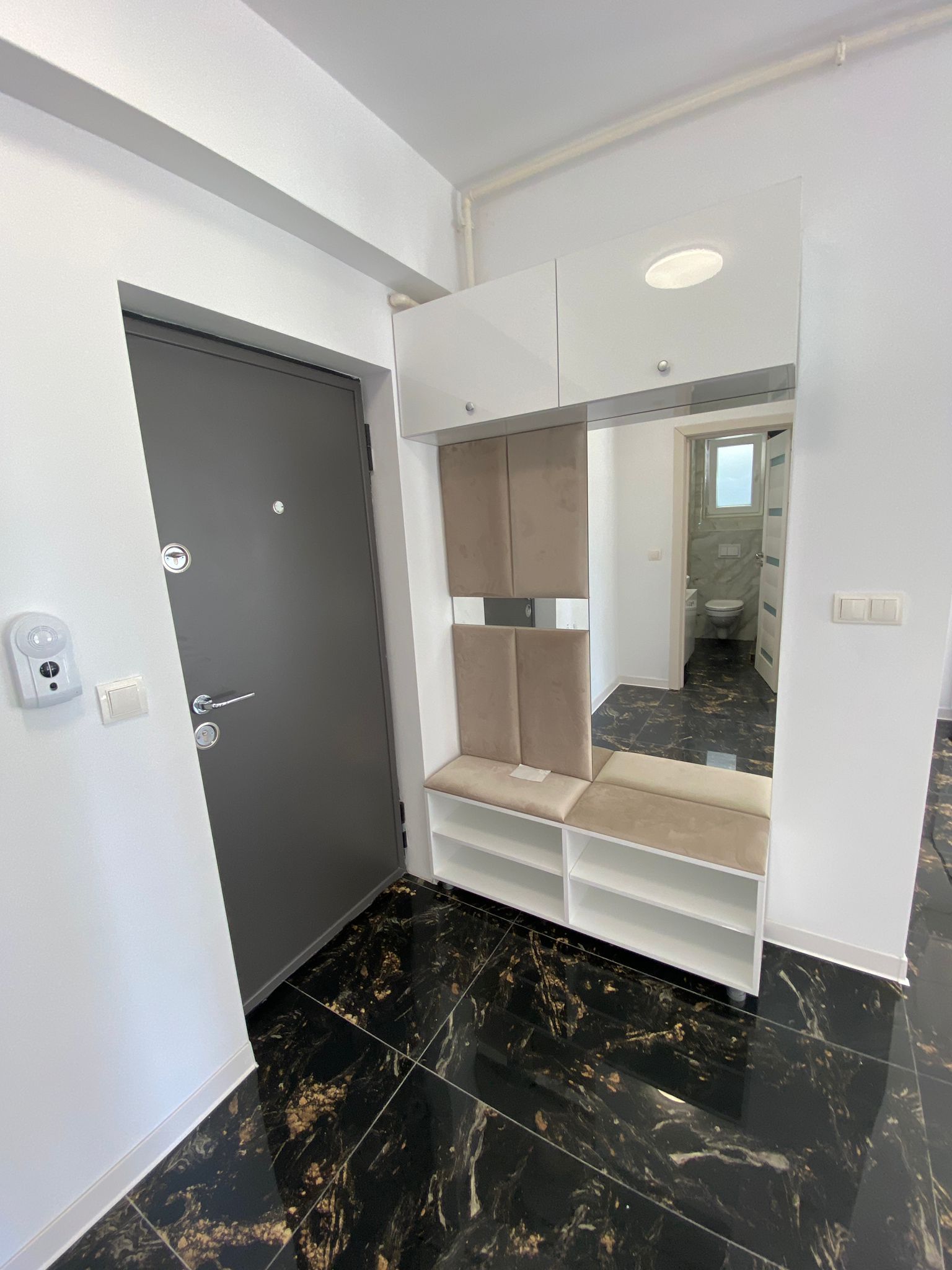 Ocazie! Ap 2 camere cu suprafata 115 mp complex Maramures- Otopeni — fotografia 8