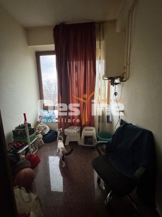13 Septembrie | 2 cam | 85mp | dec | et 3 | bloc 2008 | 150.000 euro — fotografia 14