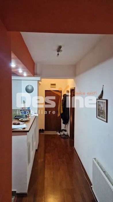 13 Septembrie | 2 cam | 85mp | dec | et 3 | bloc 2008 | 150.000 euro — fotografia 5