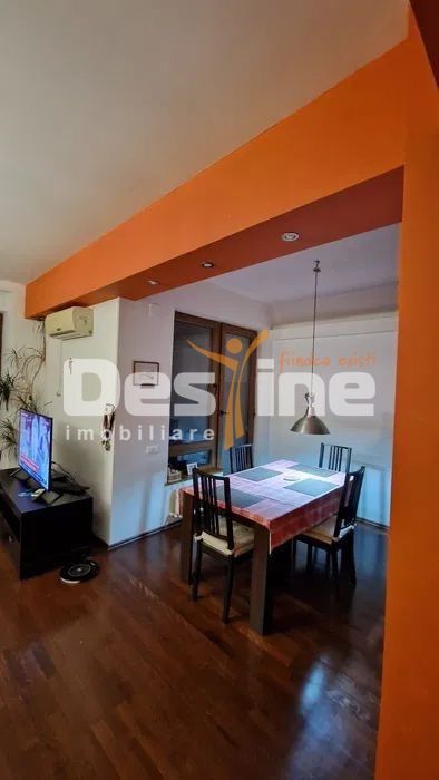 13 Septembrie | 2 cam | 85mp | dec | et 3 | bloc 2008 | 150.000 euro — fotografia 9