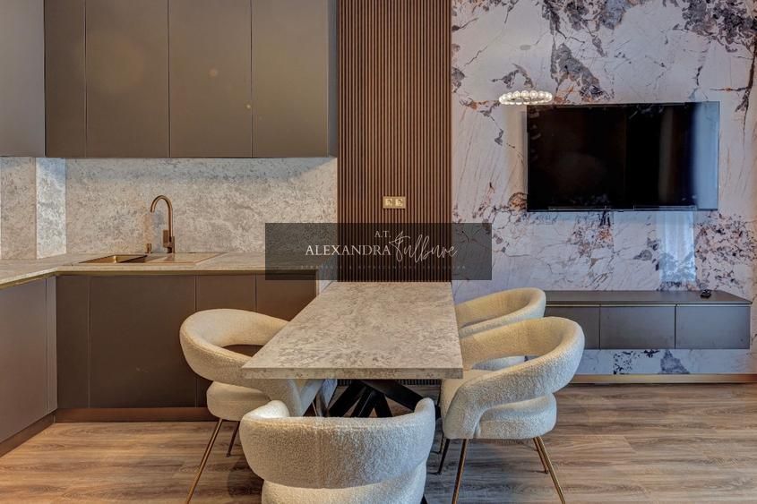 Apartament de vanzare 2 camere, balcon, etaj intermediar, Eroilor