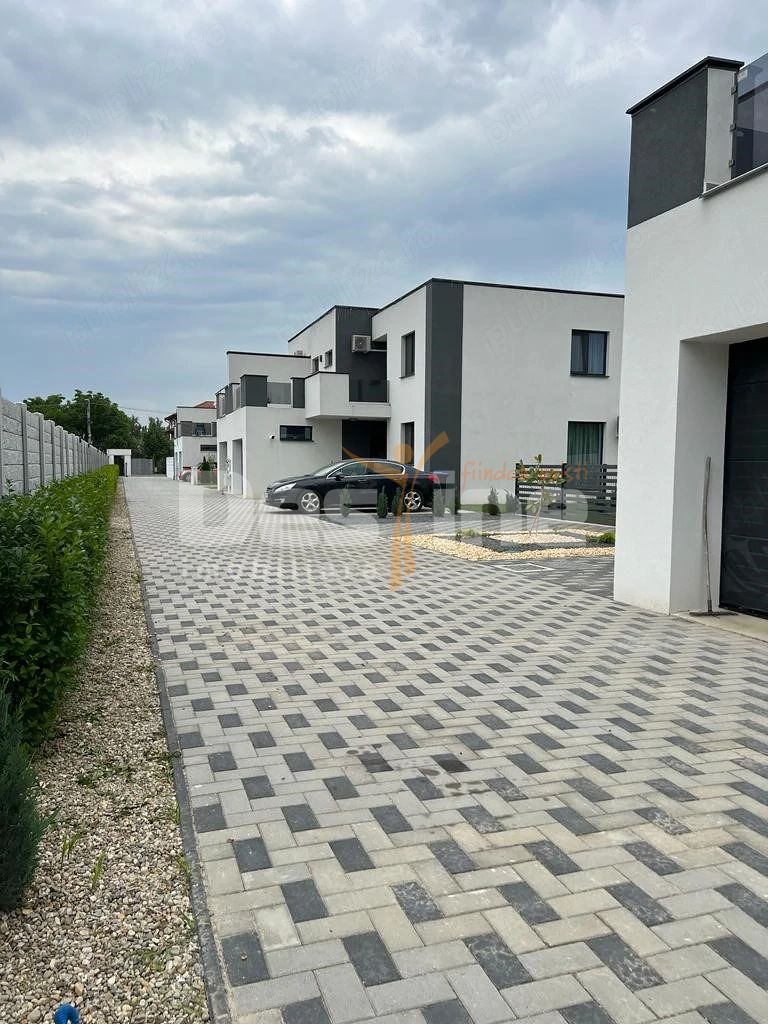 CASA 5 CAMERE BRAGADIRU