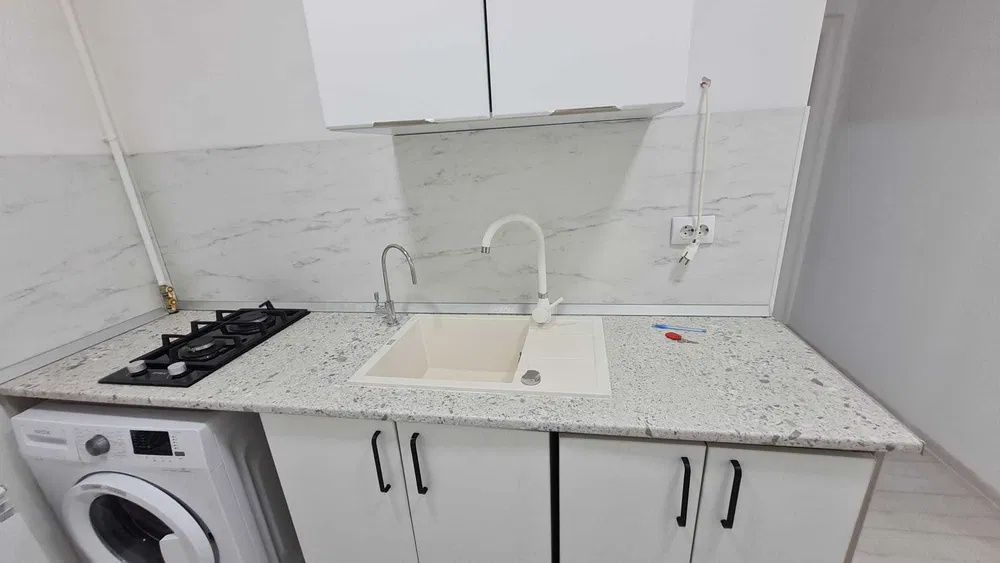 Apartament 2 camere, zona  Nord Cameliei, bloc cub. — fotografia 8