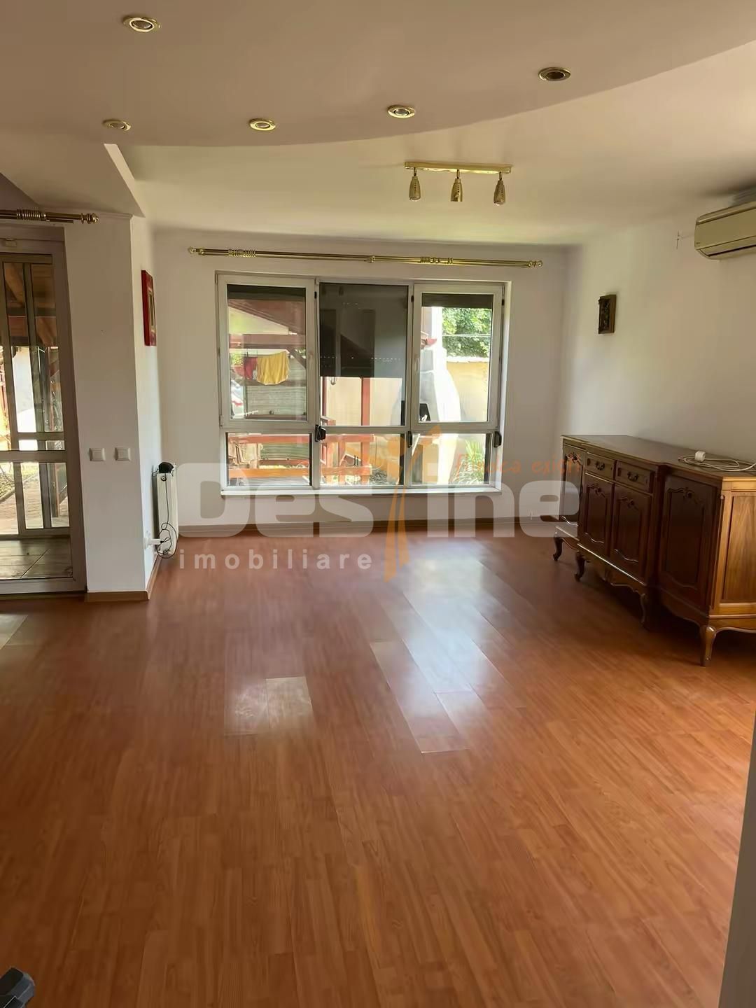 Casă de închiriat - Calea Giulești  5 camere — fotografia 3
