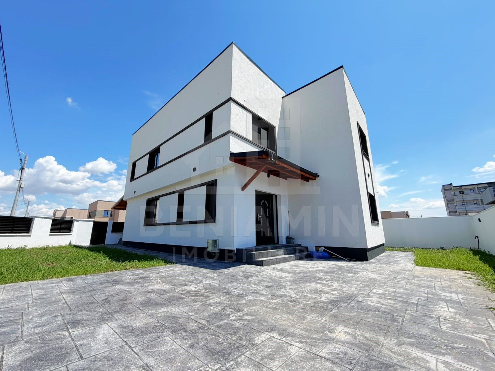 Casa P+1 Finisaje Premium-205mp-Incalzire Pardoseala-2025-Magnolia