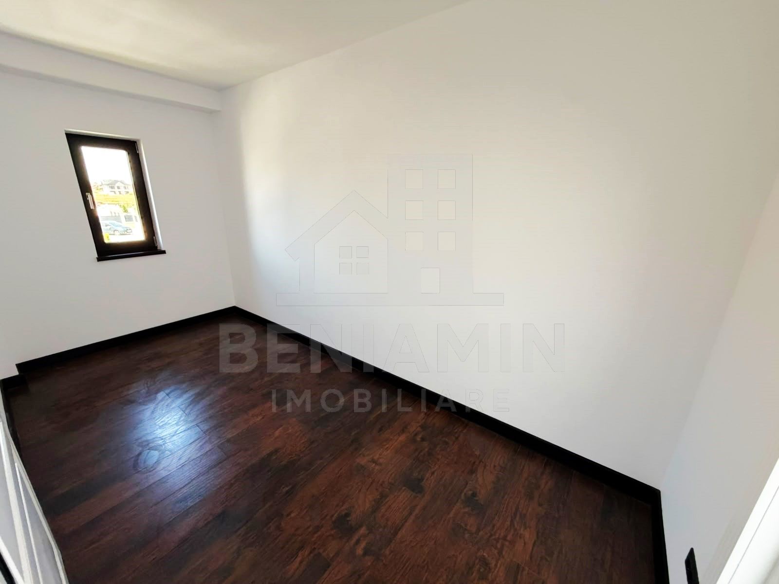 Casa P+1 Finisaje Premium-205mp-Incalzire Pardoseala-2025-Magnolia — fotografia 10