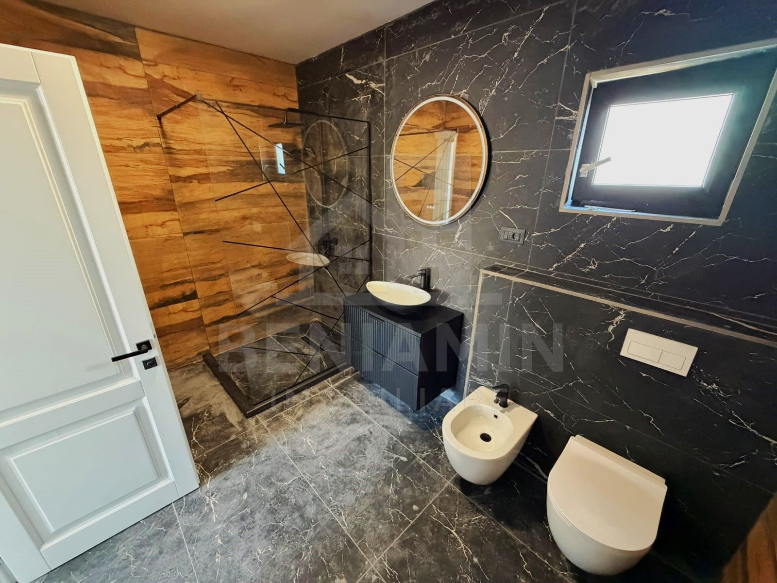 Casa P+1 Finisaje Premium-205mp-Incalzire Pardoseala-2025-Magnolia — fotografia 12