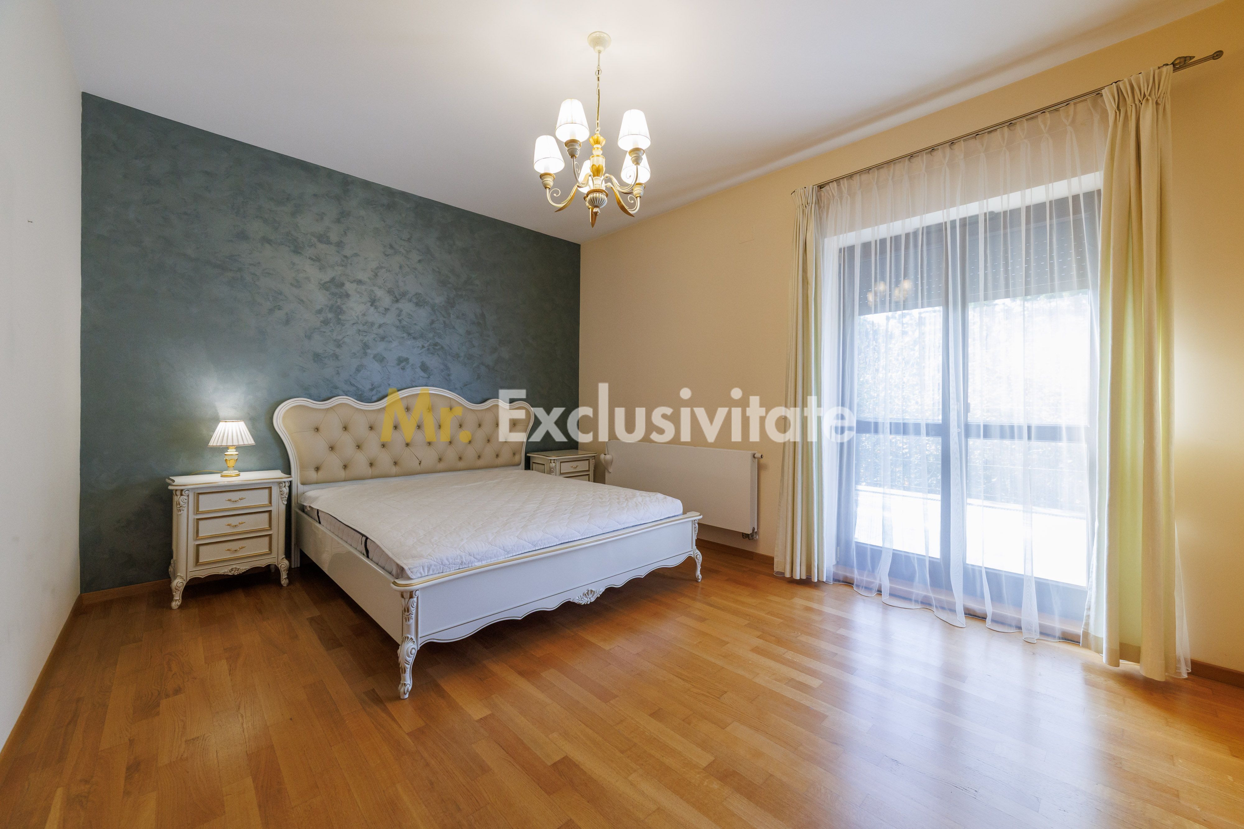Casă exclusivistă în Pitești - Comision 0 — fotografia 5