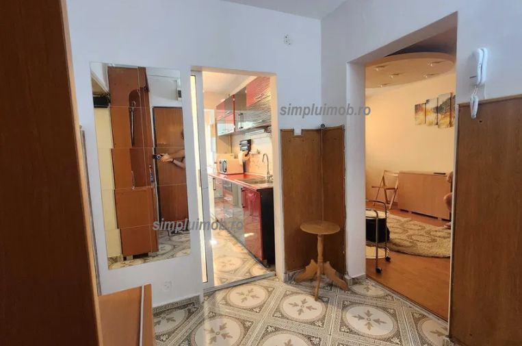3 Camere Spatios Dristor Mobilat Utilat — fotografia 4