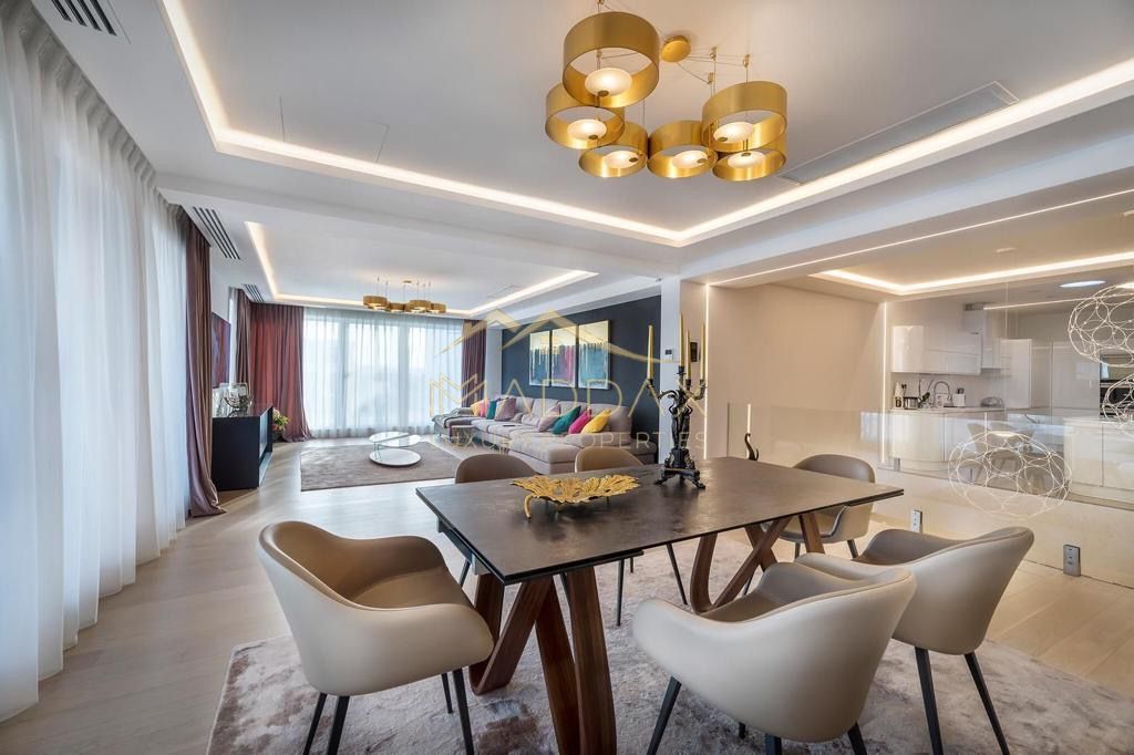 Penthouse cu 5 camere *347mp* + terasa 101mp* // Zona Herastrau