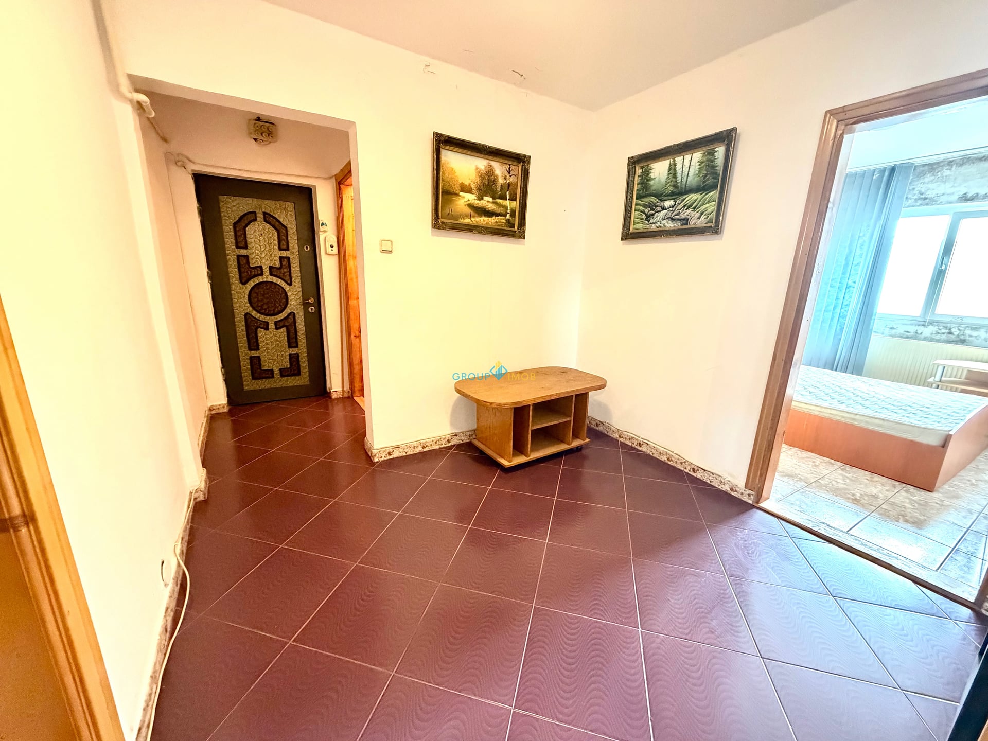 Apartament 3 camere decomandate, et. 4 cu șarpantă, strada Republicii, bloc 1980 — fotografia 6