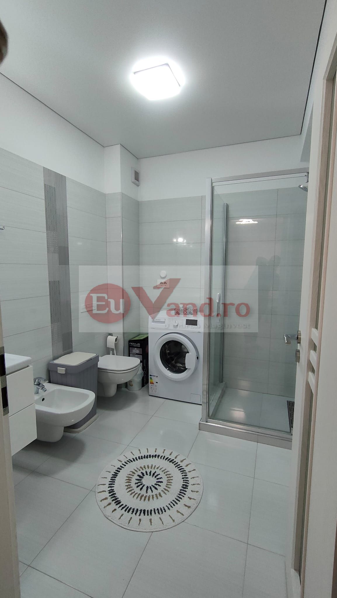 De inchiriat apartament cu 2 camere, bloc nou, Micro 17, et. 2, 550 euro — fotografia 2