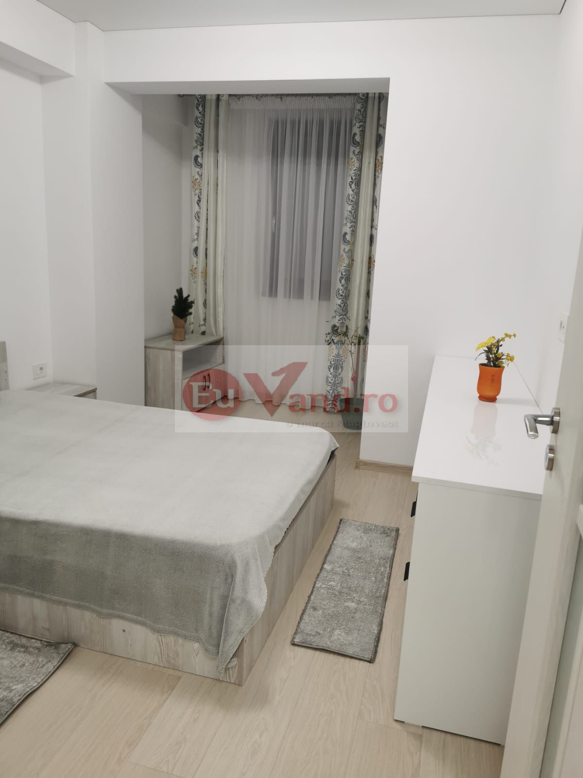 De inchiriat apartament cu 2 camere, bloc nou, Micro 17, et. 2, 550 euro — fotografia 5