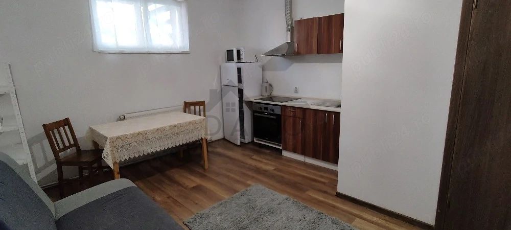 Garsoniera de închiriat zona 7 Noiembrie, aproape de UMF, spitalul Nou — fotografia 3