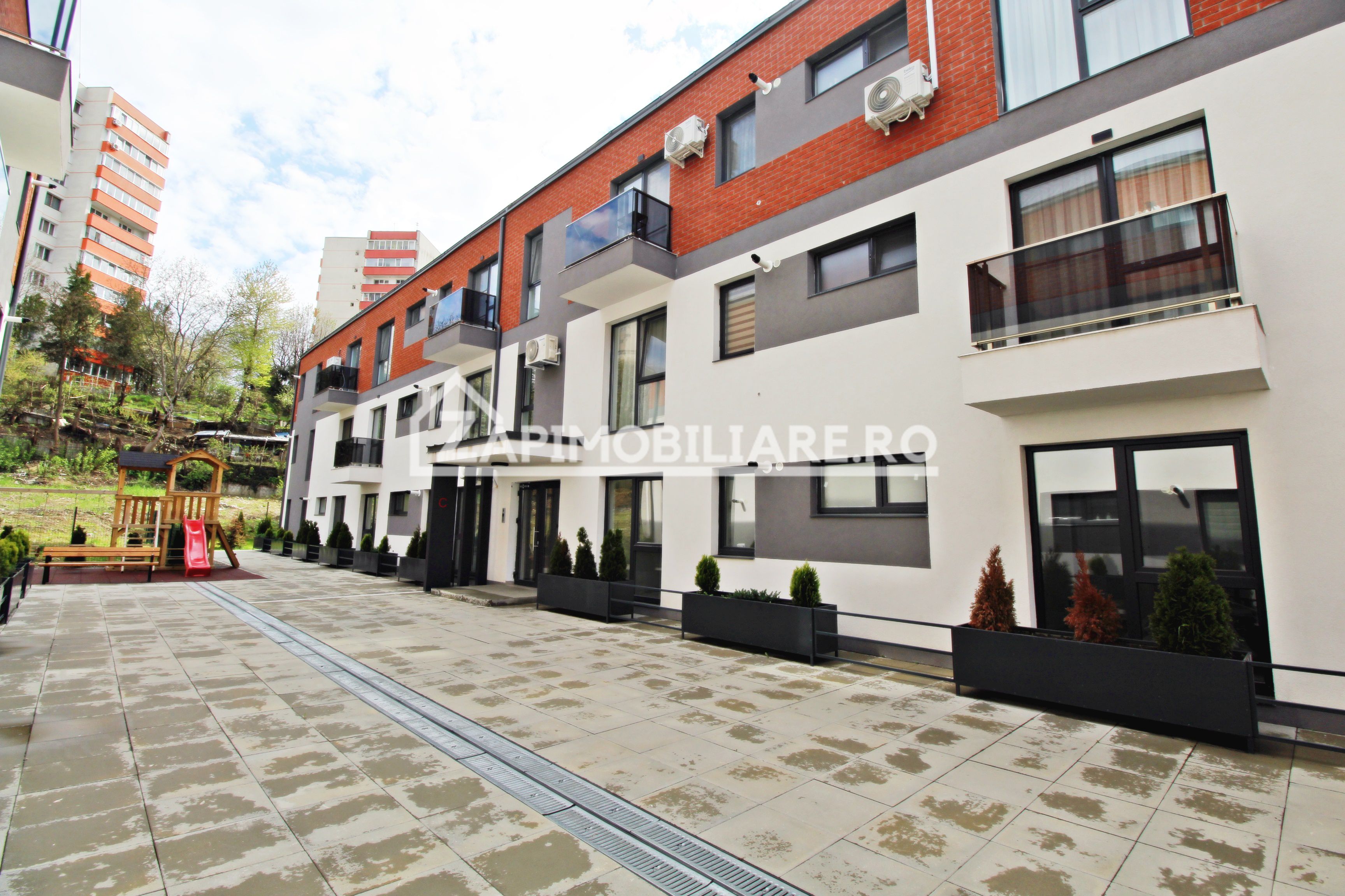 Ap 2 camere Lux - Crinului Residence - loc parcare subteran
