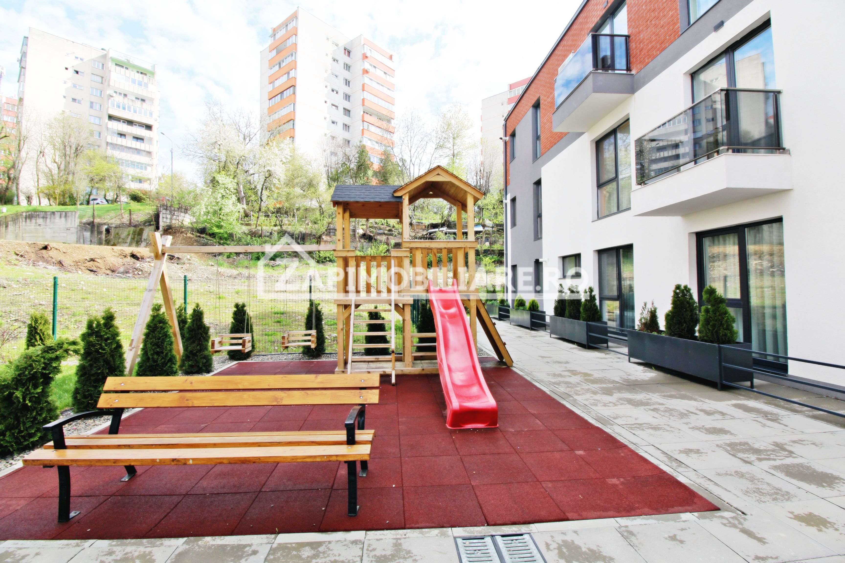Ap 2 camere Lux - Crinului Residence - loc parcare subteran — fotografia 3