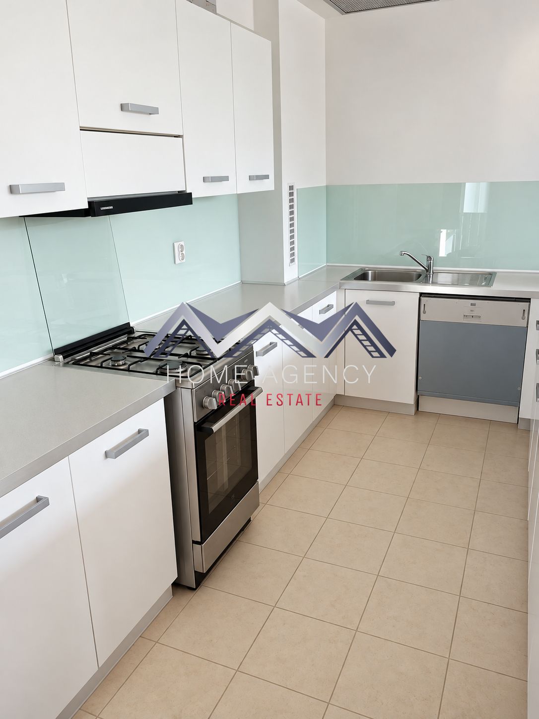 Casa P+1 4 camere | Garaj subteran — fotografia 5