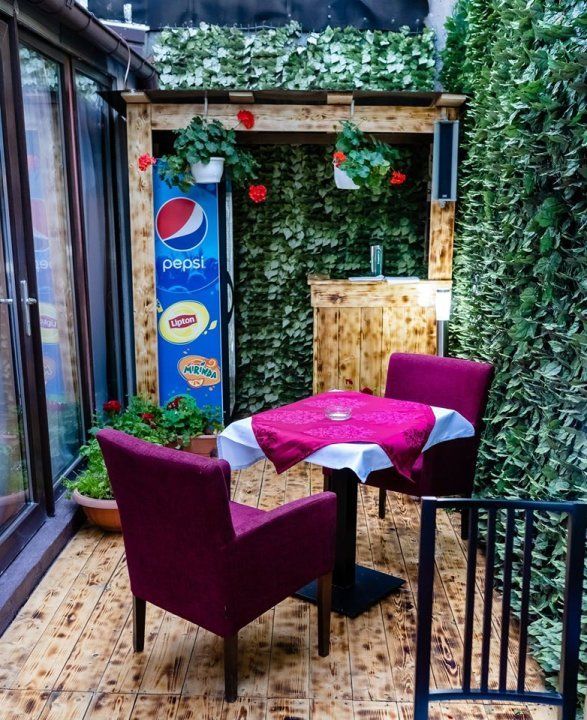 Spatiu pentru restaurant - intr-o cladire Apart-Hotel - Central + Parcare — fotografia 6