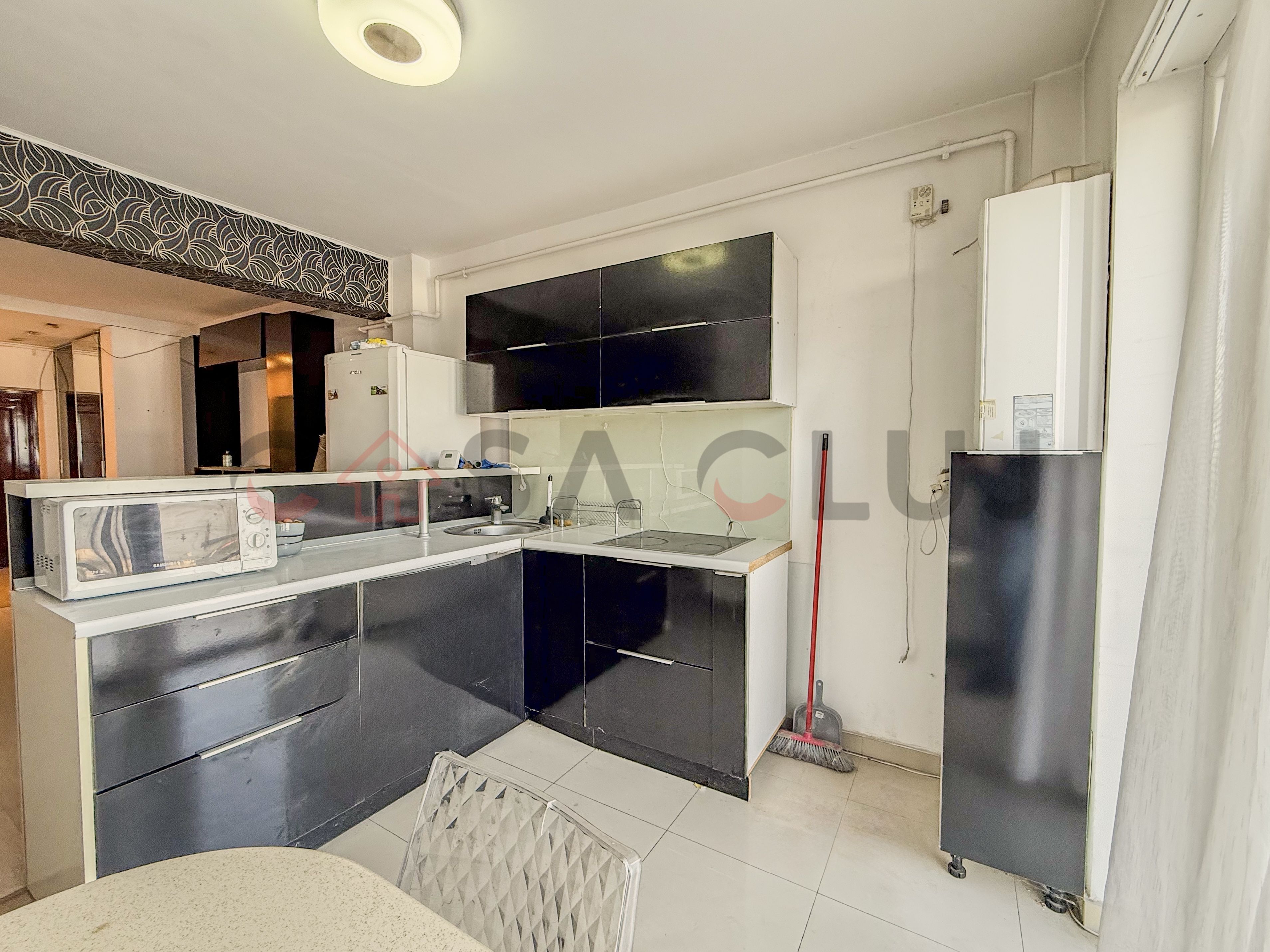 2 camere | Etaj 2 | Bloc cu lift | Calea Turzii – zona OMV — fotografia 4