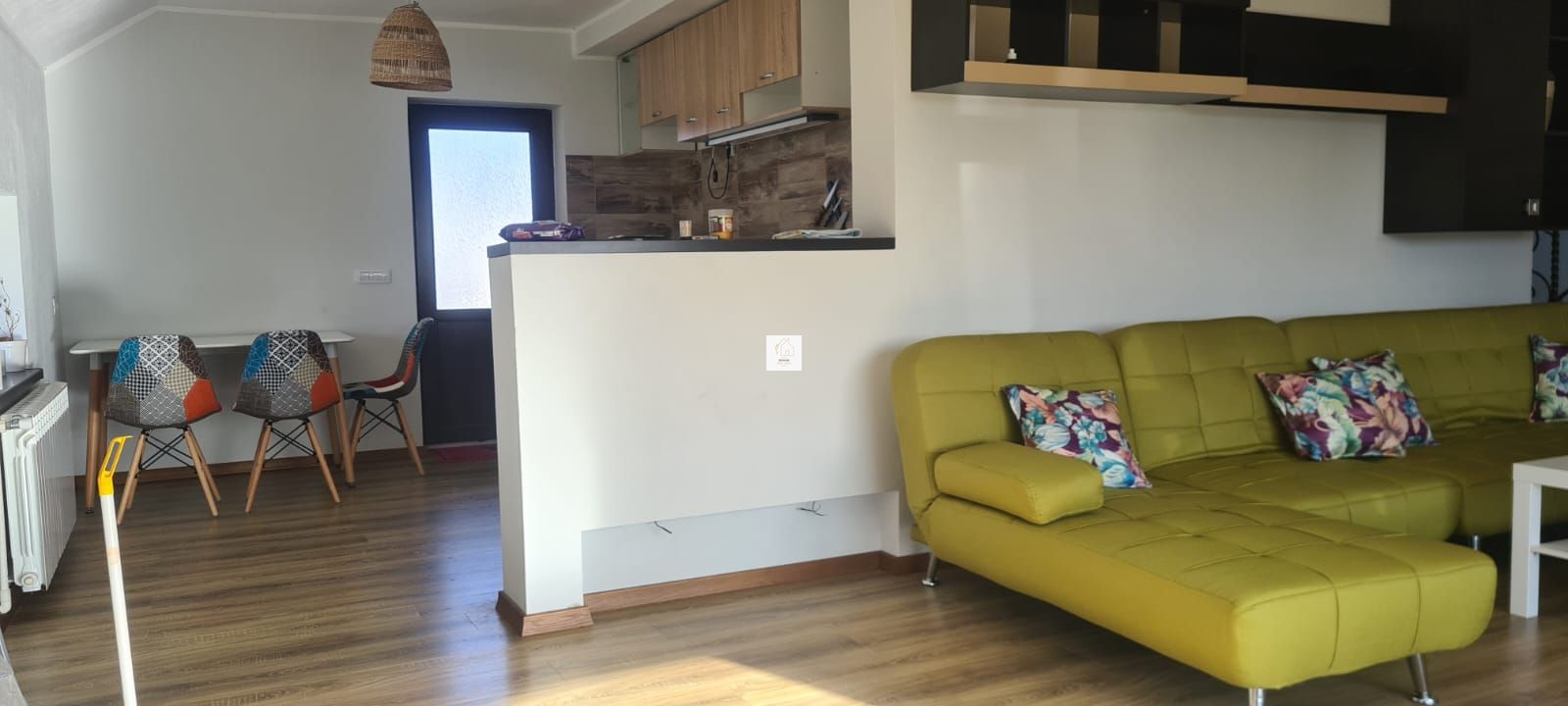 Vila Milostea cu 3070 mp teren și vedere spre Vârful Rânca — fotografia 14