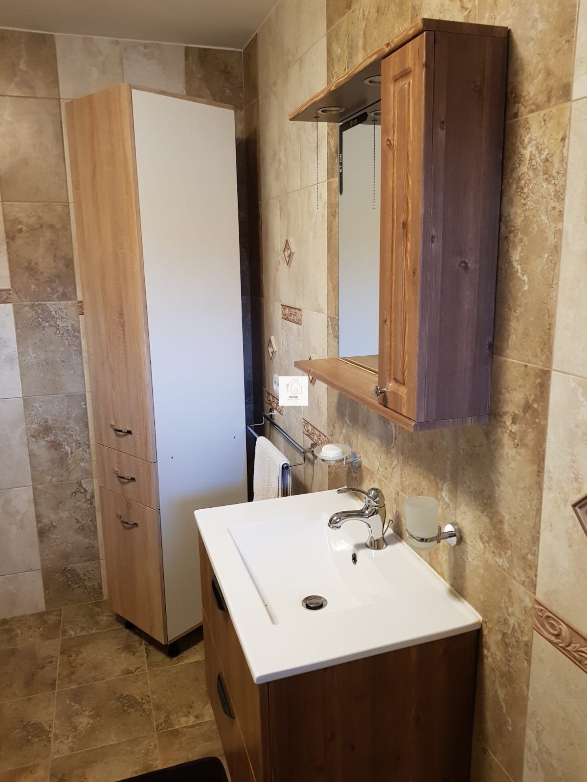 Vila Milostea cu 3070 mp teren și vedere spre Vârful Rânca — fotografia 21