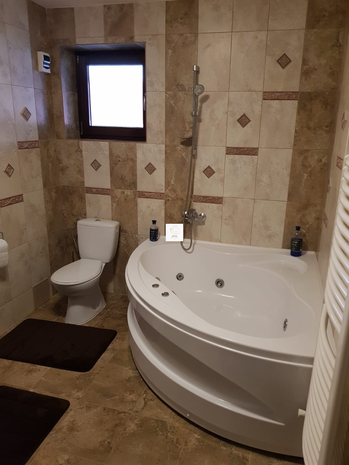 Vila Milostea cu 3070 mp teren și vedere spre Vârful Rânca — fotografia 29