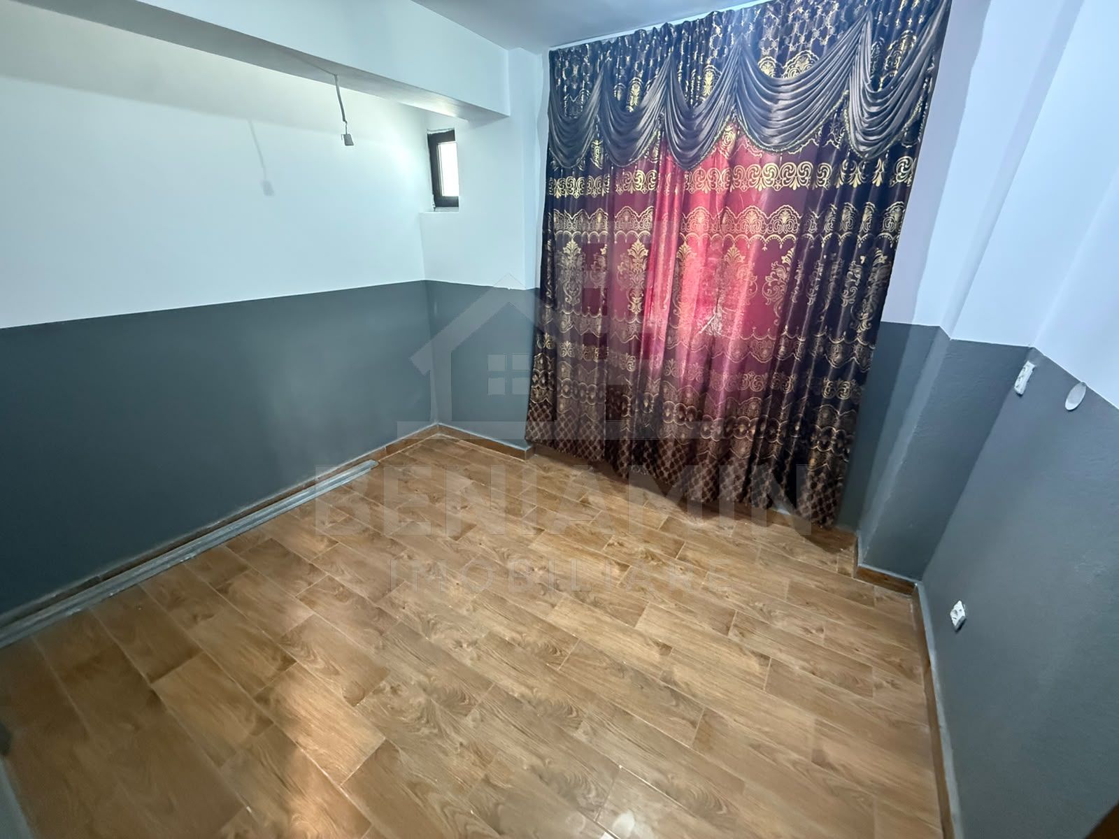 Apartament 2 camere-Bloc Nou-1 Mai-Centrala termica-48mp-Disponibil — fotografia 6