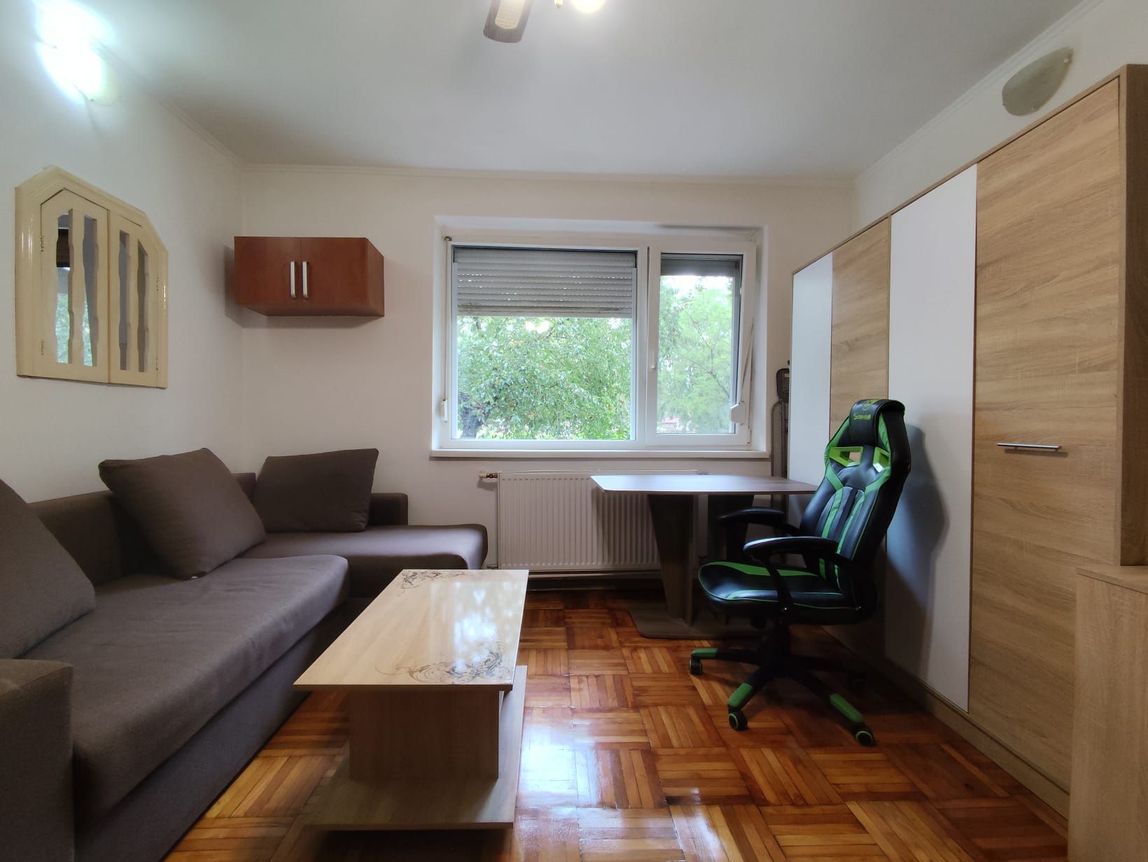 Apartament 2 camere, semidecomandat, ultracentral, Oradea – INCHIRIERE