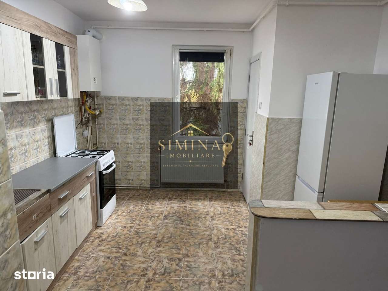 Apartament 2 Camere, Etaj 2 De Vanzare, Pandurilor, Tudor