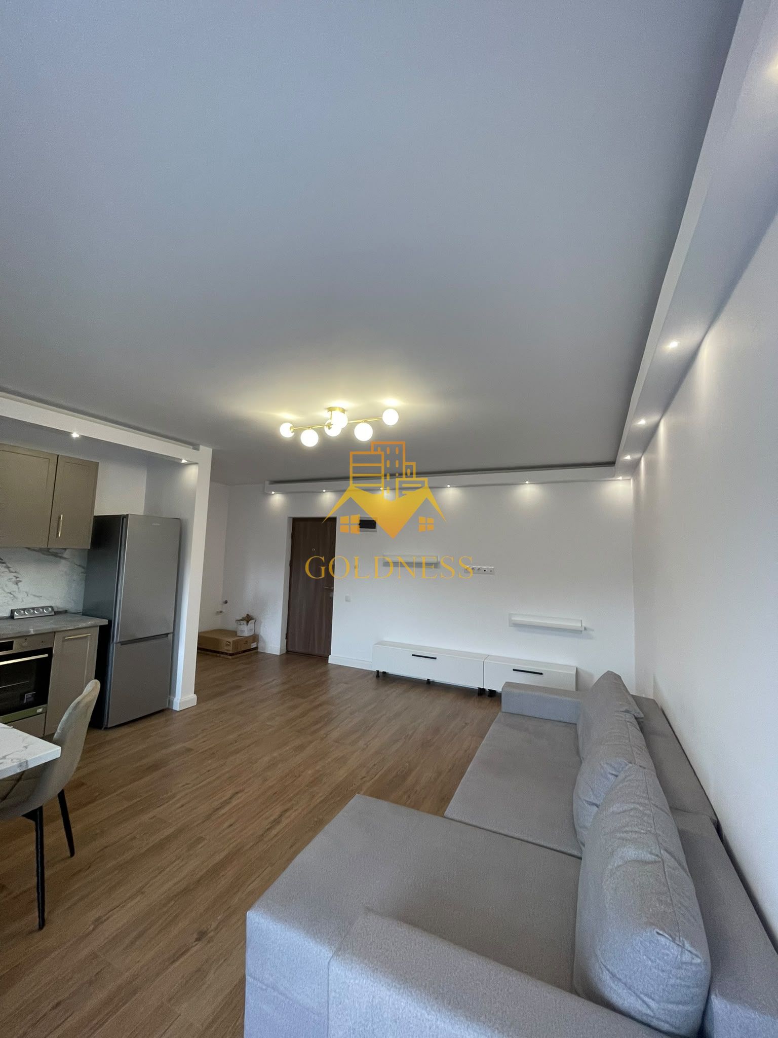 2 camere Modern, Parcare, Curte, Pet Friendly, Tineretului, Floresti — fotografia 2