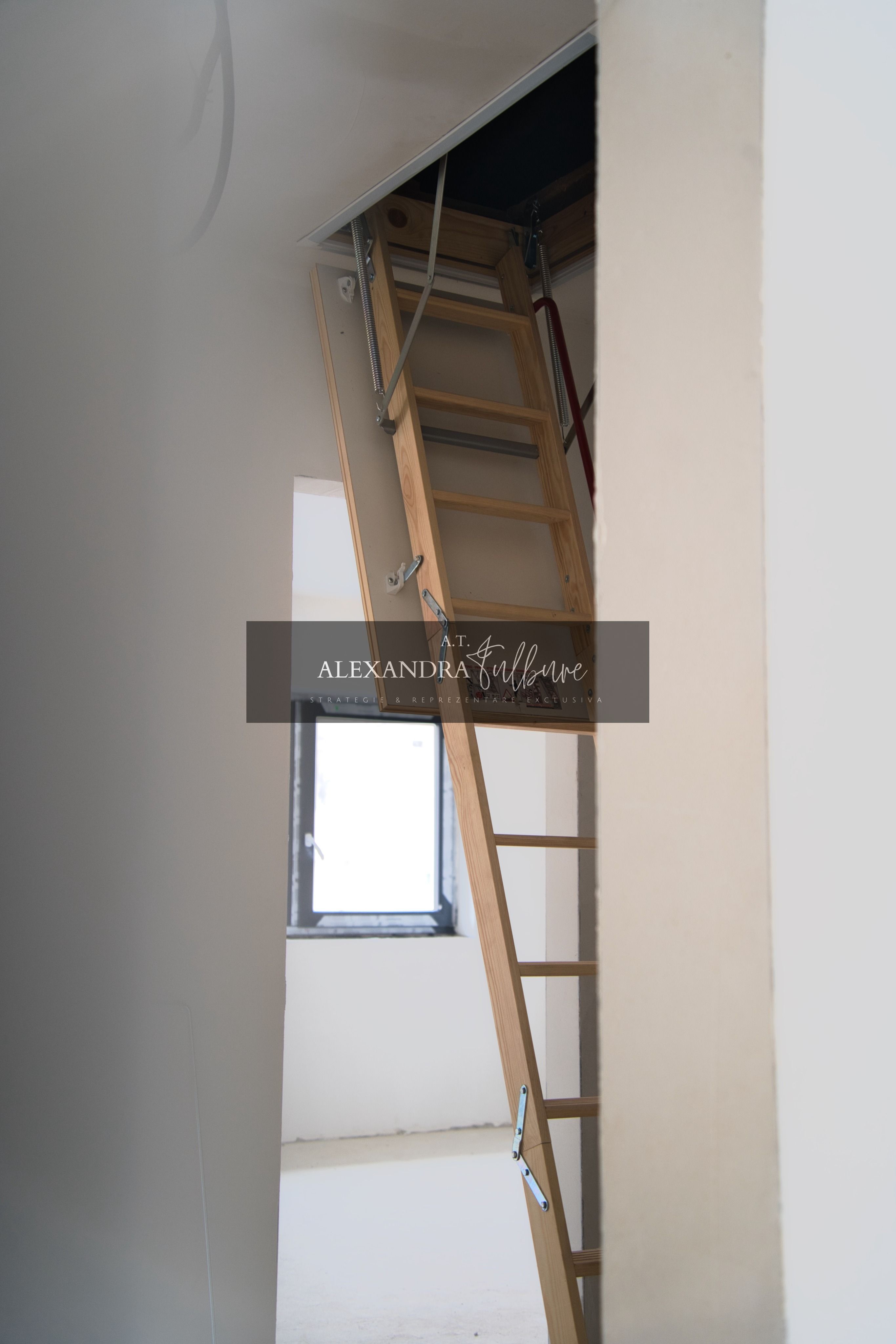 Duplex 4 camere DECOMANDATE, 120 mp utili, 180 mp curte, P+ET+POD — fotografia 55