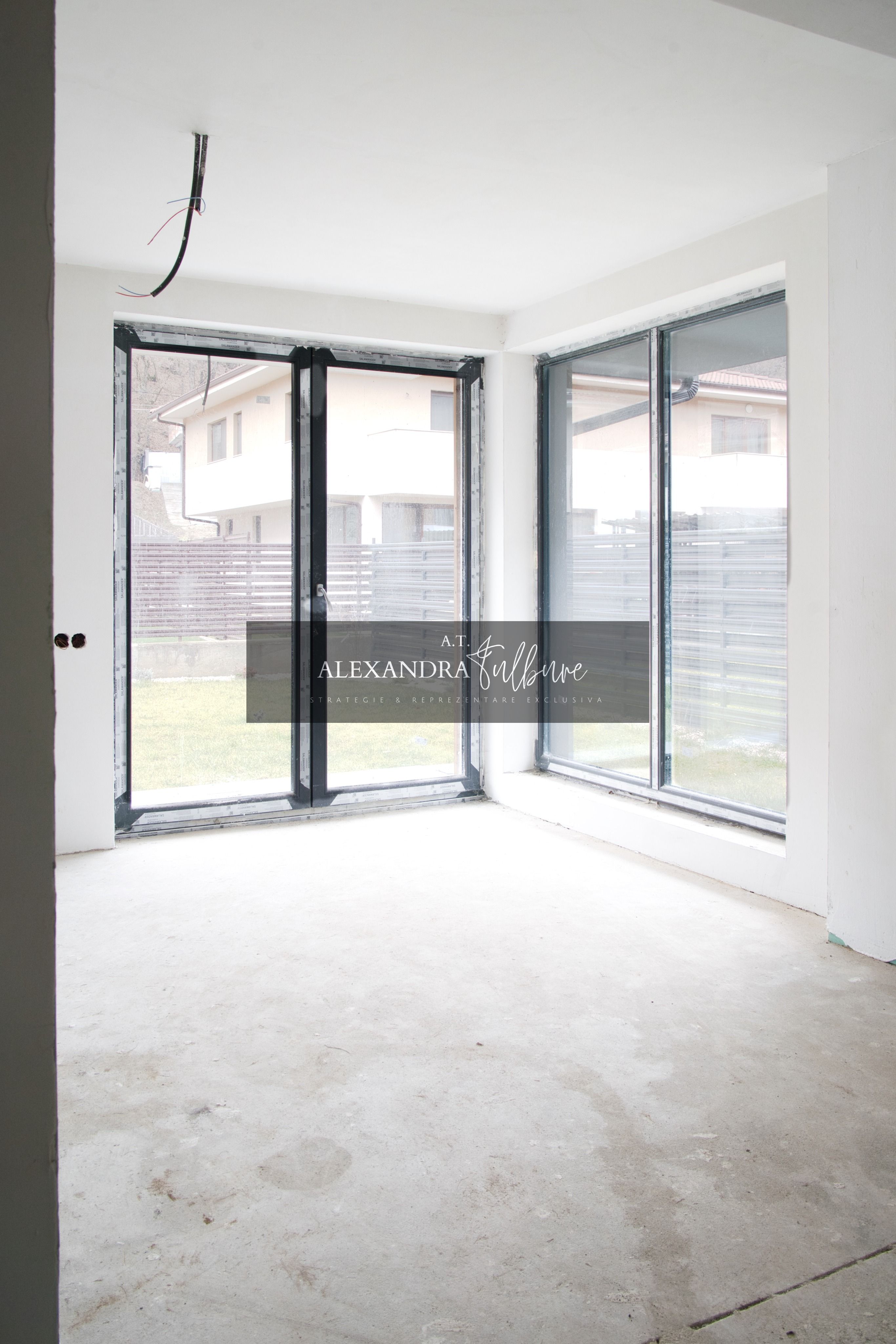 Duplex 4 camere DECOMANDATE, 120 mp utili, 180 mp curte, P+ET+POD — fotografia 57