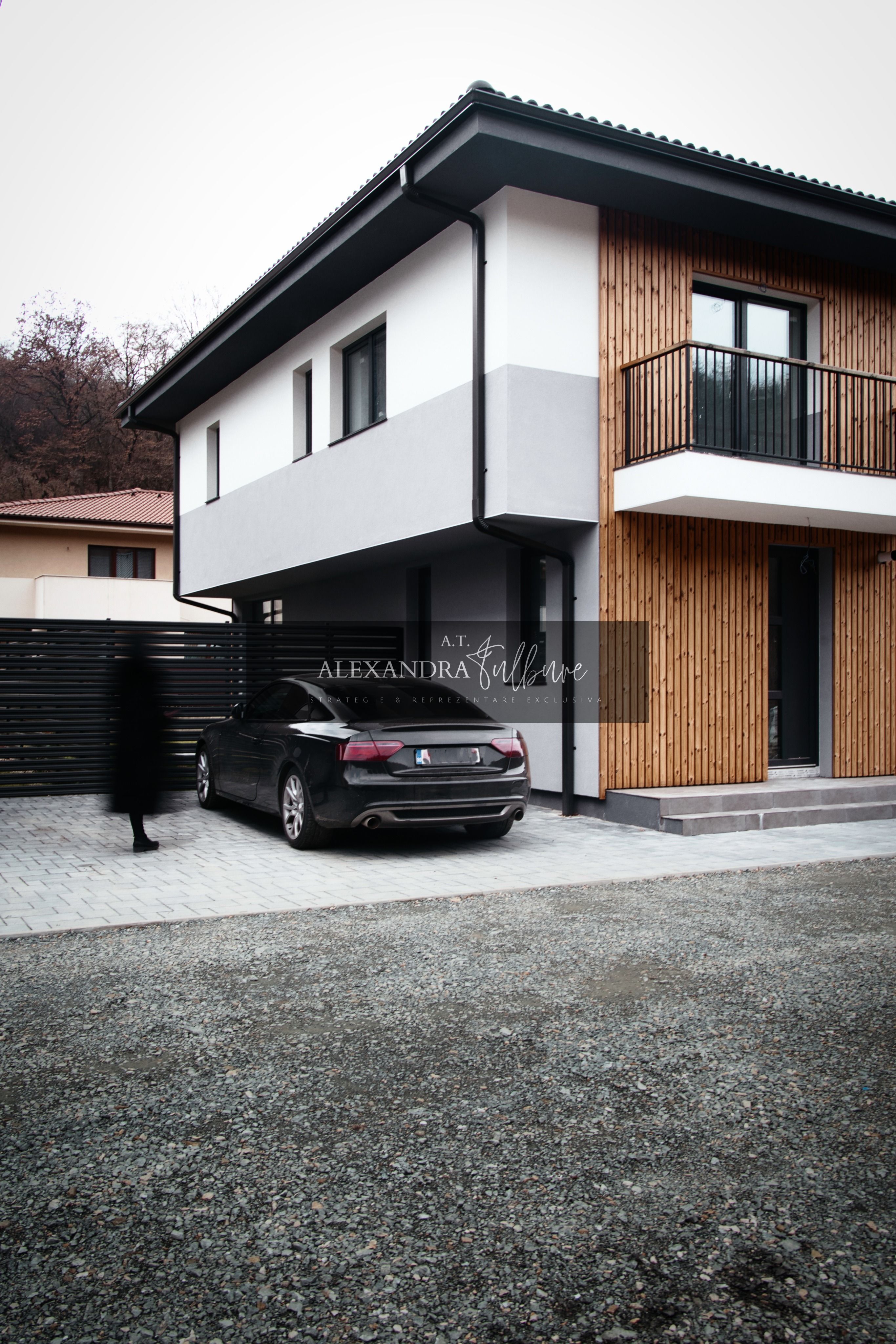 Duplex 4 camere DECOMANDATE, 120 mp utili, 180 mp curte, P+ET+POD — fotografia 8