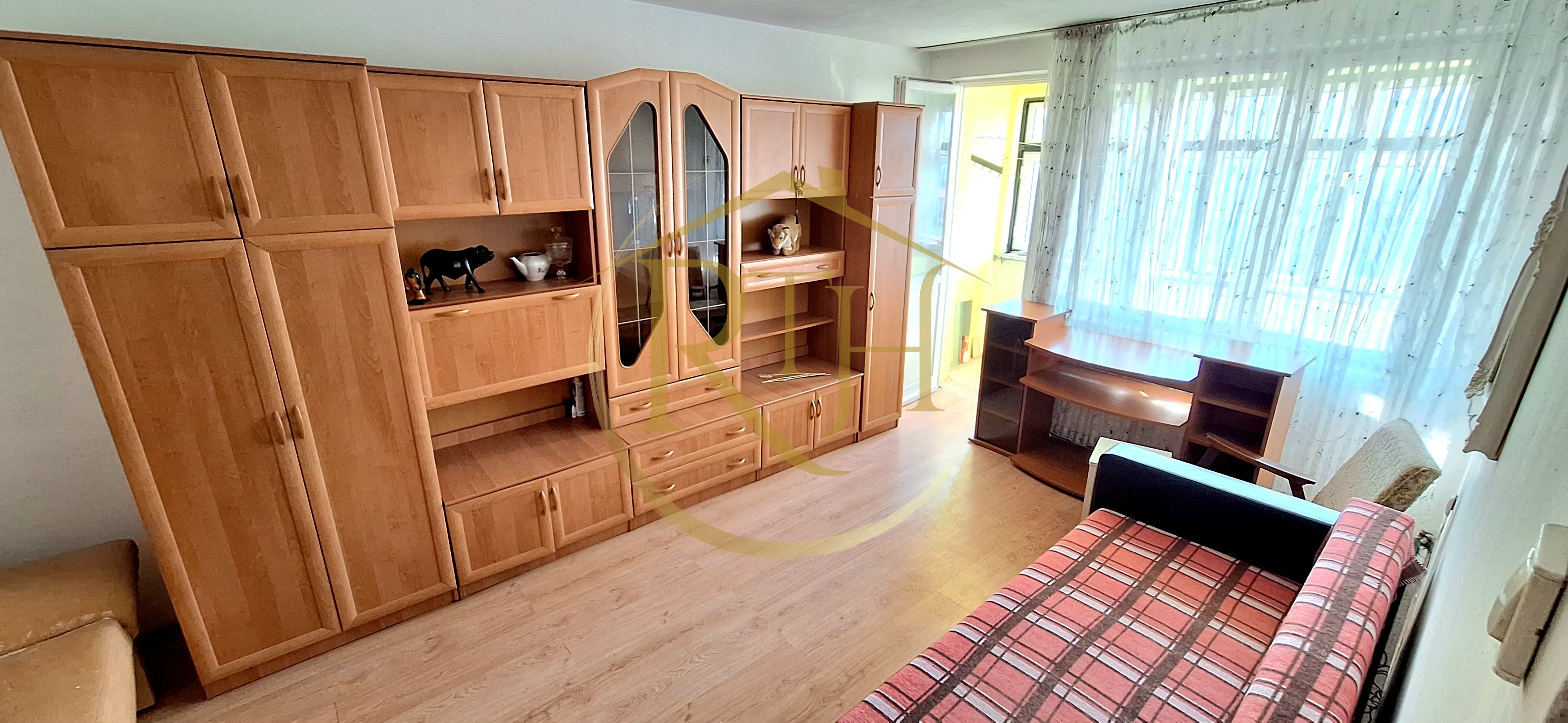 Apartament 2 camere decomandat de vânzare, Torontalului, 0% Comision — fotografia 3