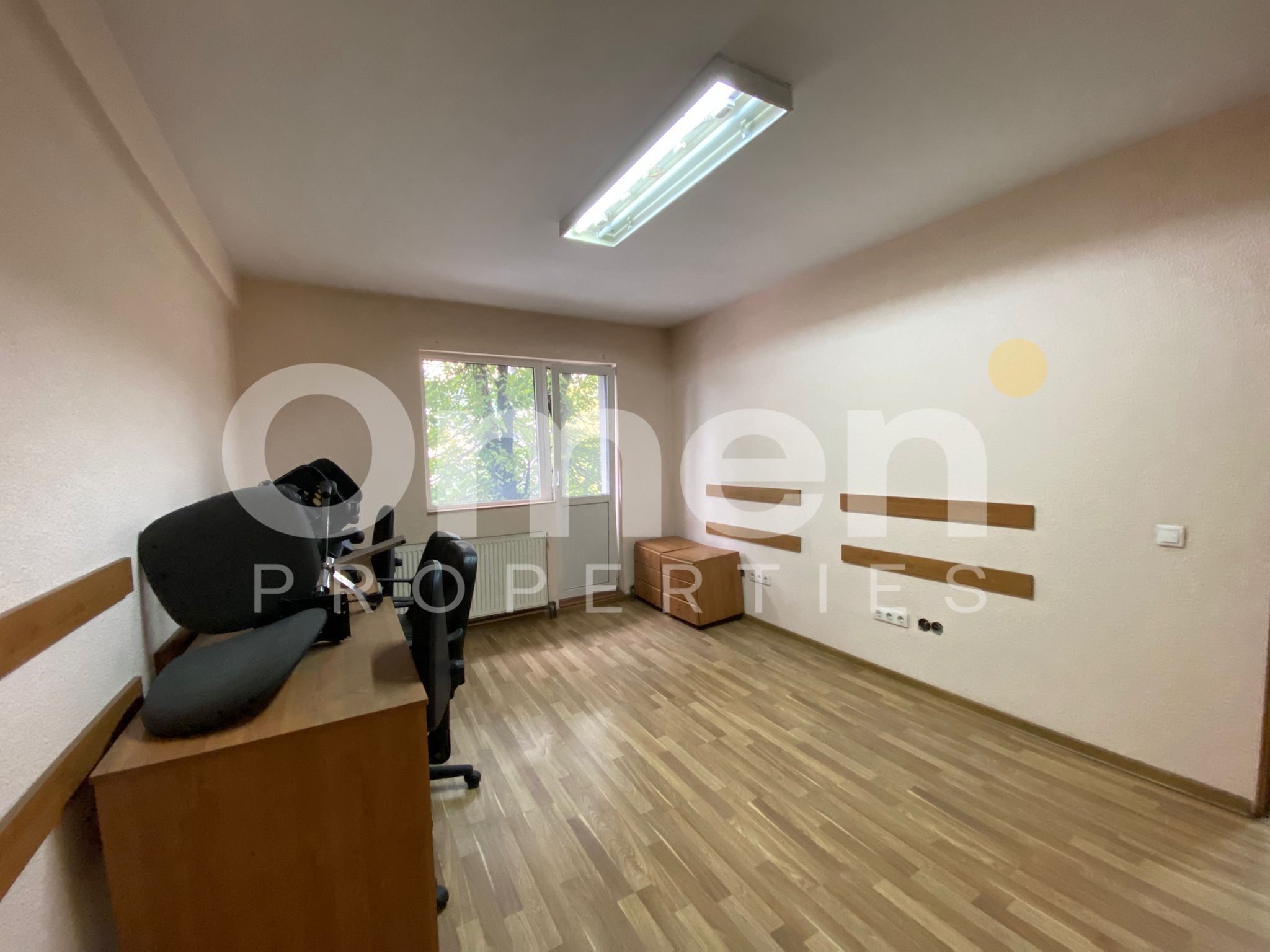 Apartament cu 2 camere, la etaj intermediar, situat Ultracentral — fotografia 3