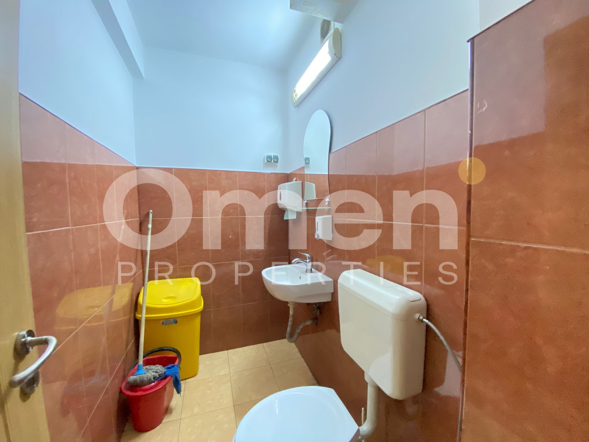 Apartament cu 2 camere, la etaj intermediar, situat Ultracentral — fotografia 7
