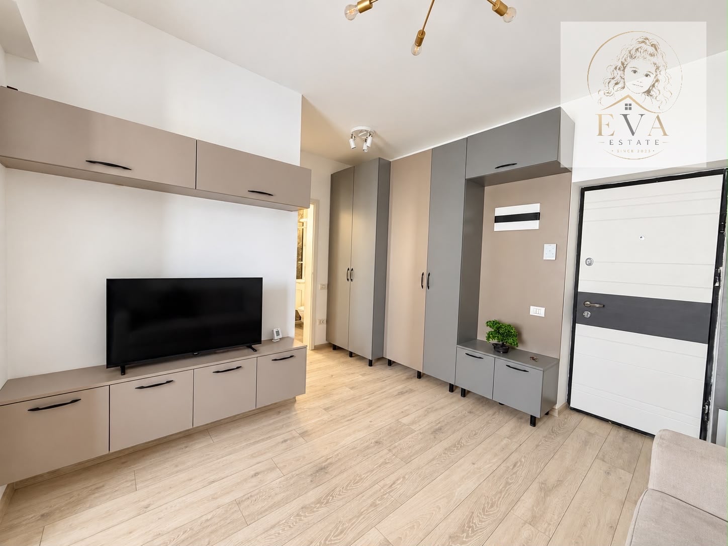 APARTAMENT PREMIUM – PRIMA ÎNCHIRIERE DUPĂ RENOVARE — fotografia 2