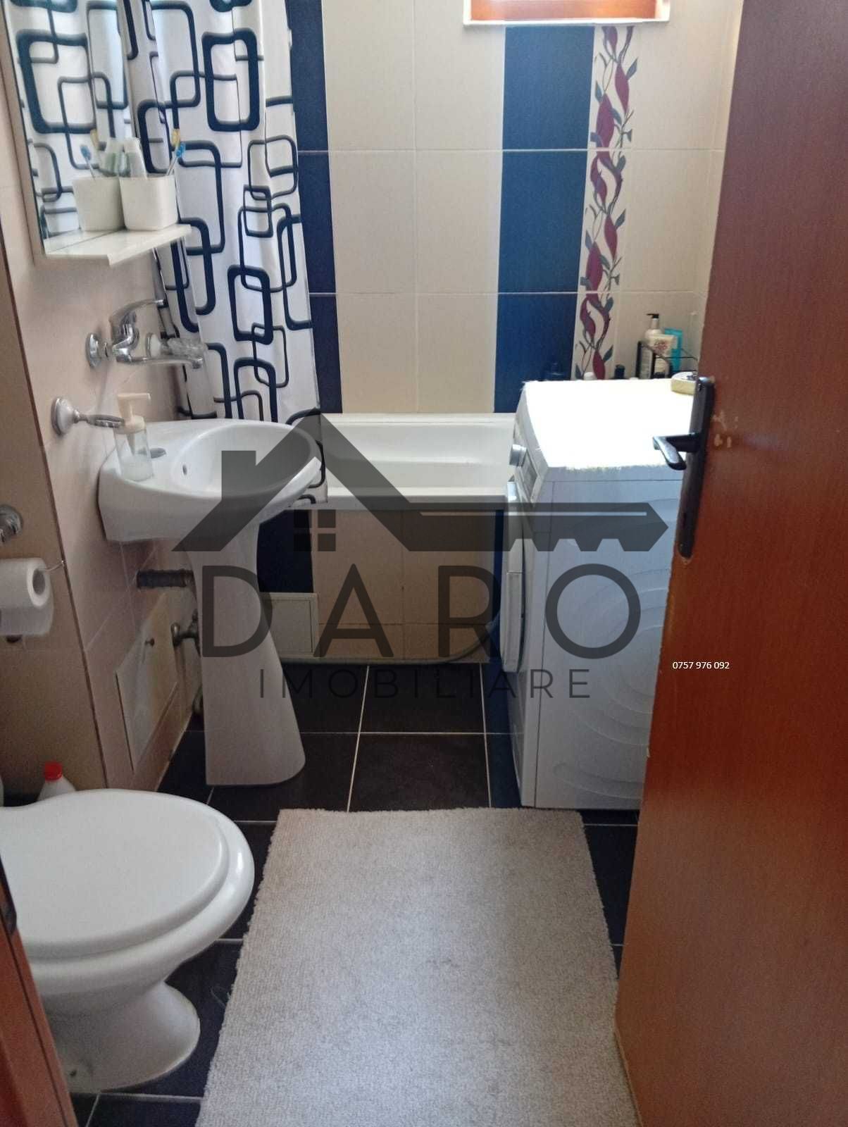 de vanzare apartament cu 2 camere in Cartierul Unirii — fotografia 4