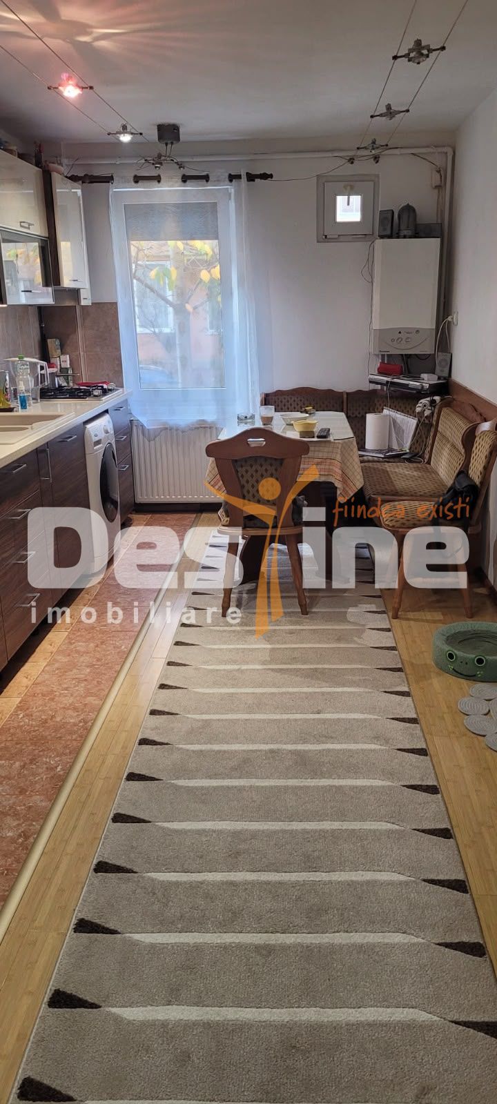 Apartament cu  3 camere cu loc de parcare inclus, in cartierul Craiter — fotografia 8