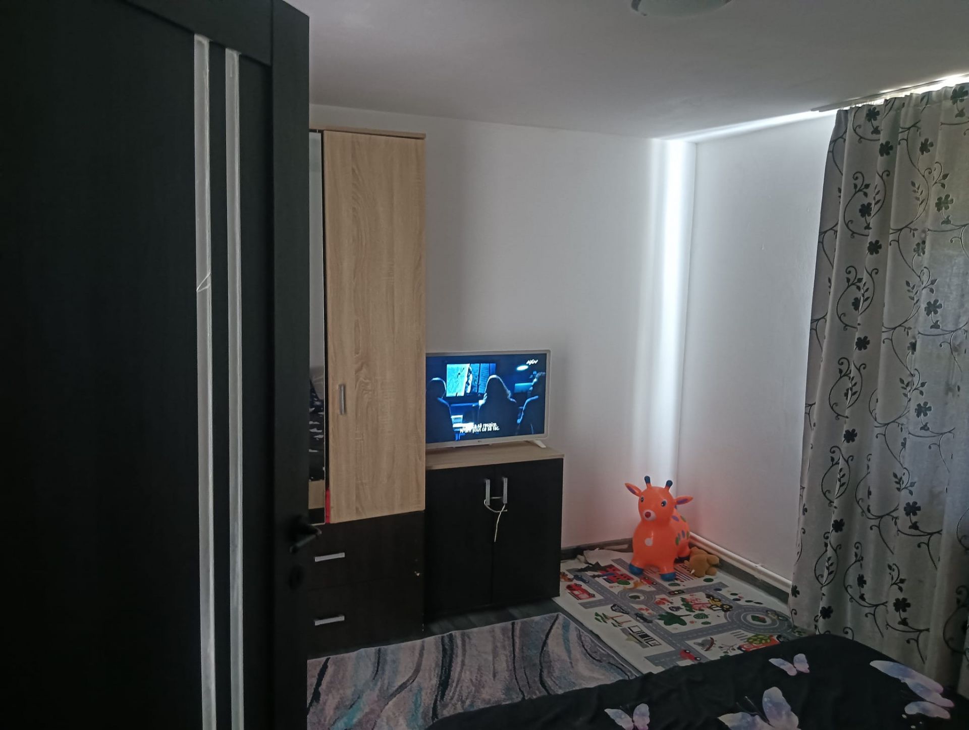 Casă PIETRĂRIE | 2 camere, 70 mp, 400 mp teren, loc de parcare — fotografia 7